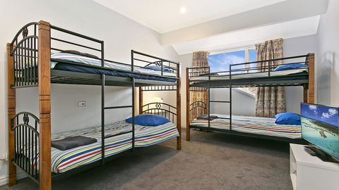 Salt Waterfront Apartment - Tourism TAS 11