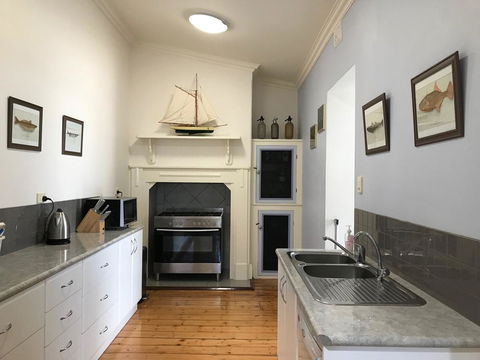 Armadale House - Kingscote - Hobart Tourism 7