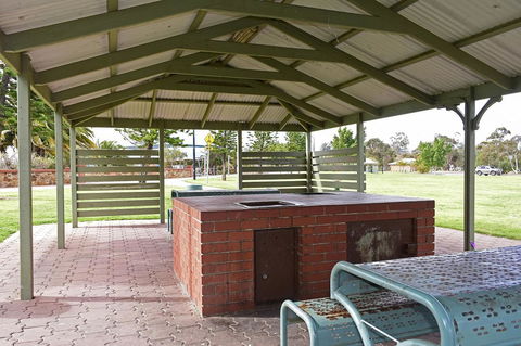 Travelway Motel - Tourism TAS 32