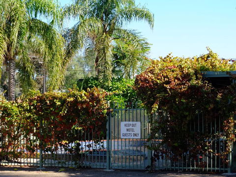Travelway Motel - Tourism TAS 23