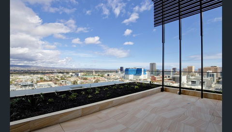 ONE Adelaide CBD - Hobart Tourism 32