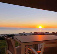 Luxurious 3 bedroom beachfront - panoramic views - Tourism TAS