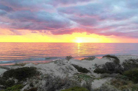 Luxurious 3 Bedroom Beachfront - Panoramic Views - Tourism TAS 14