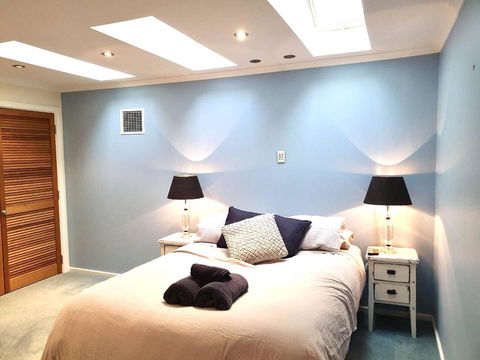 Luxurious 3 Bedroom Beachfront - Panoramic Views - Tourism TAS 6