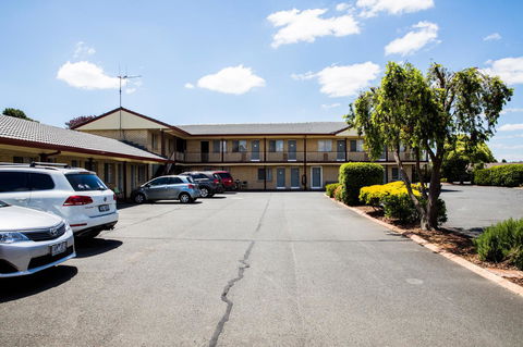 Lilac City Motor Inn & Steakhouse - Hobart Tourism 26