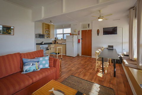 Willygunyah - Hobart Tourism 4
