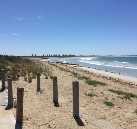 Railway Cottage In Beachport - Hobart Tourism 10