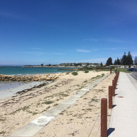 Railway Cottage In Beachport - Hobart Tourism 8