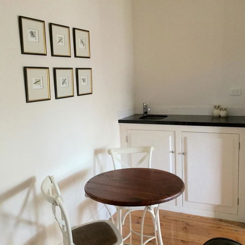 Railway Cottage In Beachport - Hobart Tourism 20