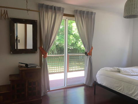 Yallaroo Cottage - Hobart Tourism 18