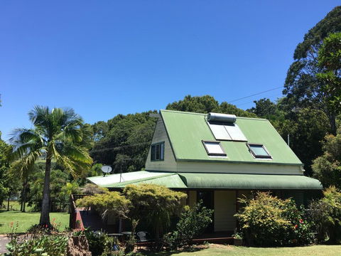 Yallaroo Cottage - Hobart Tourism 0
