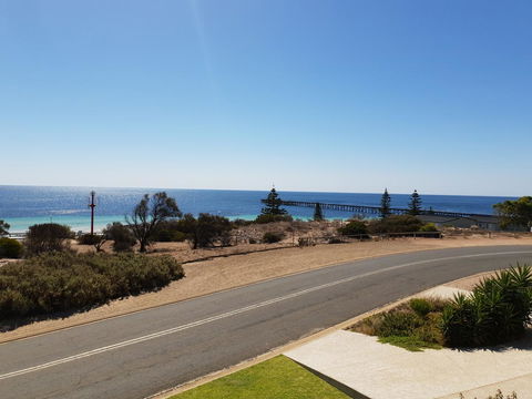 South Shores - Tourism TAS 3