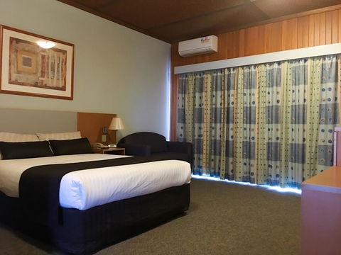 Desert Cave Hotel - Hobart Tourism 43