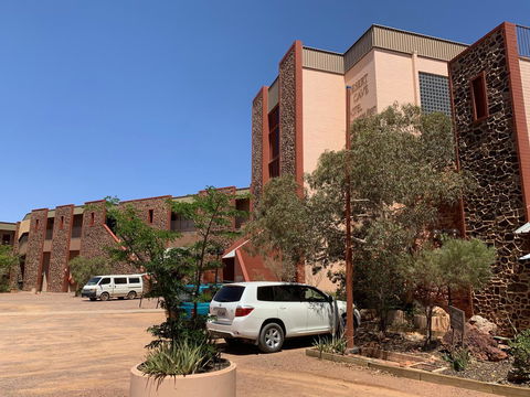 Desert Cave Hotel - Hobart Tourism 30