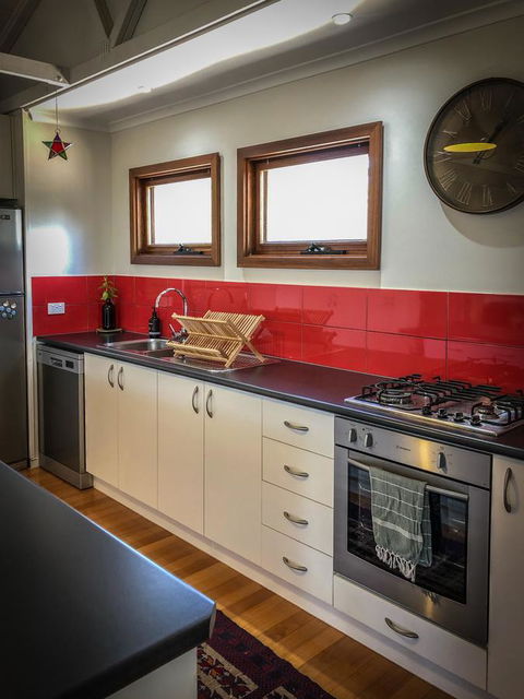 SeaLaVie - Hobart Tourism 9
