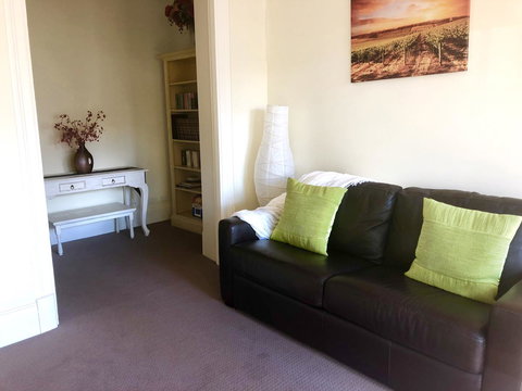 A Secret Garden - Tourism TAS 12