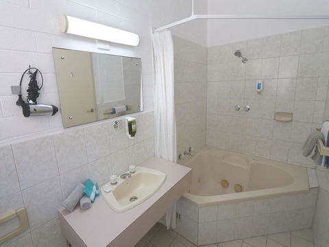 Robe Central Motel - Hobart Tourism 11