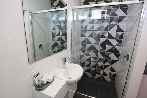 Robe Central Motel - Hobart Tourism 2