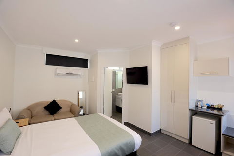 Robe Central Motel - Hobart Tourism 38