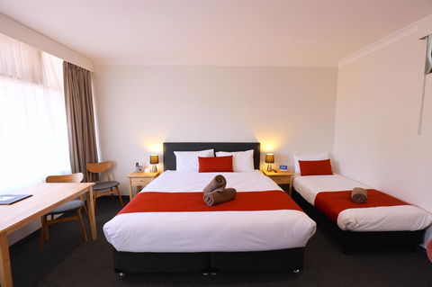Robe Central Motel - Hobart Tourism 36