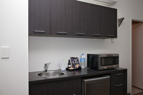 Mawson Lakes Hotel - Tourism TAS 33