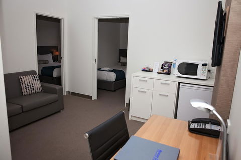 Mawson Lakes Hotel - Tourism TAS 39
