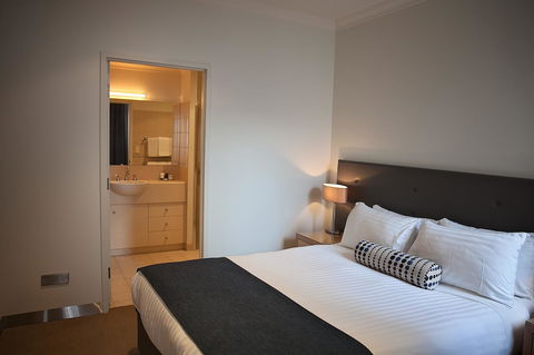 Mawson Lakes Hotel - Tourism TAS 3
