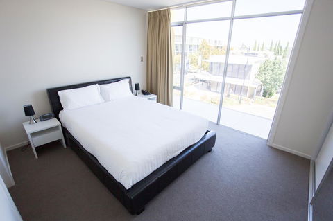 Mawson Lakes Hotel - Tourism TAS 25
