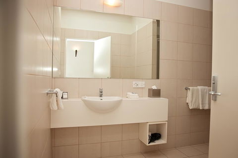 Mawson Lakes Hotel - Tourism TAS 36