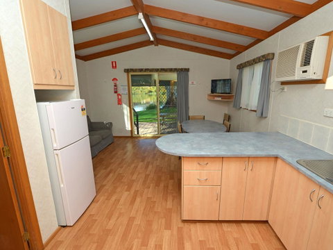 Echo Holiday Parks - Renmark - Tourism TAS 16