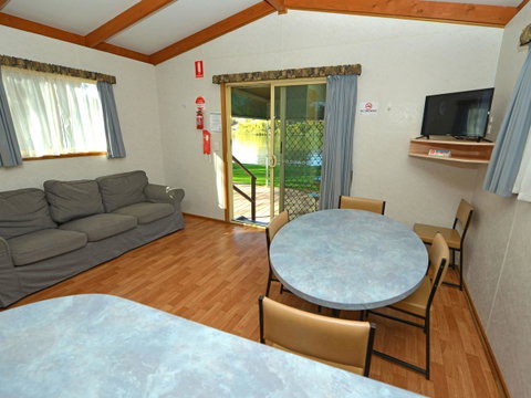 Echo Holiday Parks - Renmark - Tourism TAS 17