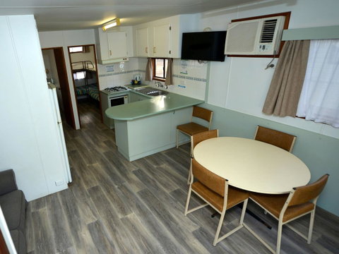 Echo Holiday Parks - Renmark - Tourism TAS 25