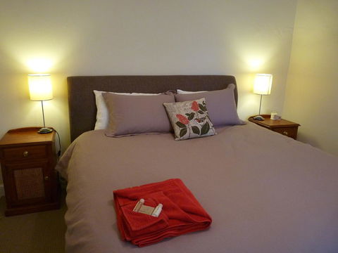 Andy\'s Accommodation - Hobart Tourism 1