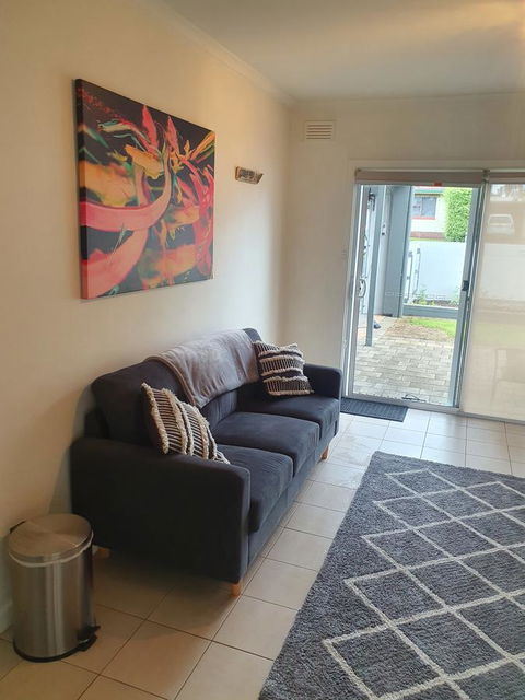 Limestone Coast Lifestyle Apartments - Tourism TAS 3