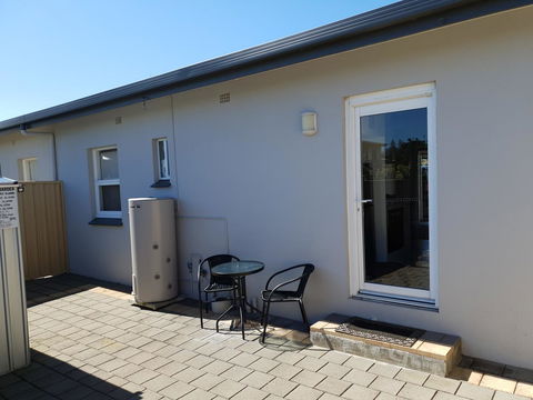 Limestone Coast Lifestyle Apartments - Tourism TAS 7