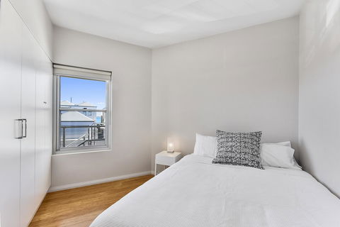Robe Marina Accommodation - Hobart Tourism 26