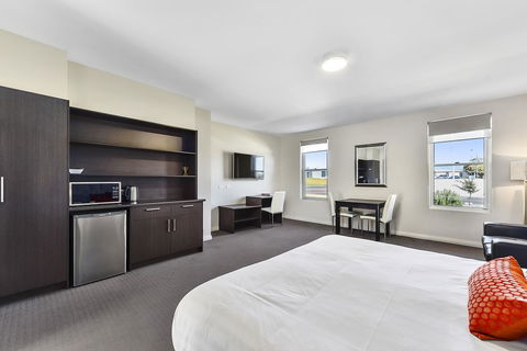 Robe Marina Accommodation - Hobart Tourism 13