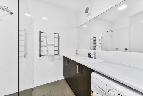 Robe Marina Accommodation - Hobart Tourism 15