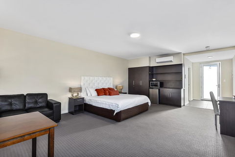 Robe Marina Accommodation - Hobart Tourism 16