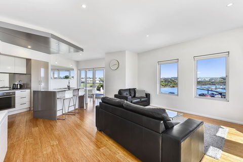 Robe Marina Accommodation - Hobart Tourism 22