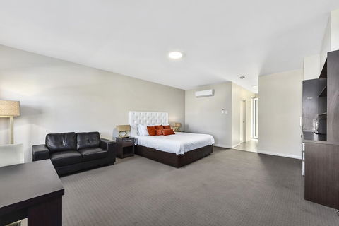 Robe Marina Accommodation - Hobart Tourism 12