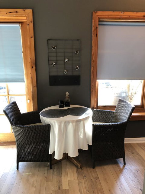 Amande Bed And Breakfast - Tourism TAS 7