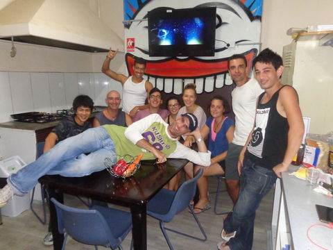 Adelaide Backpackers And Travellers Inn - Hobart Tourism 11