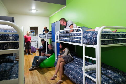Port Lincoln Studio Apartments - Hobart Tourism 21