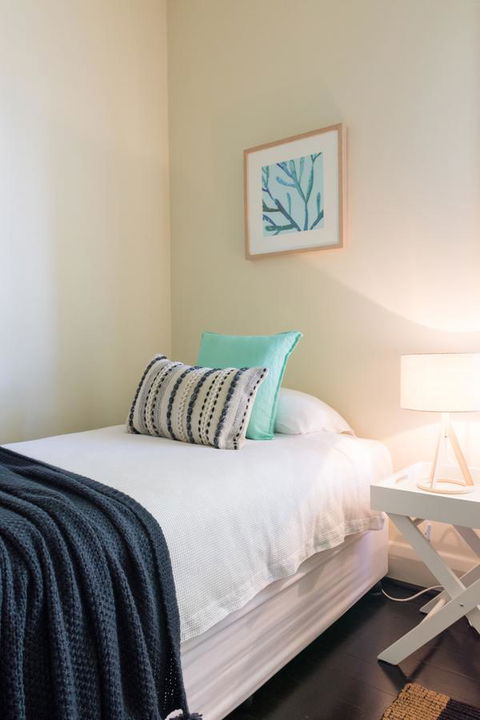 20 Hill Avenue Bed & Breakfast - Hobart Tourism 14