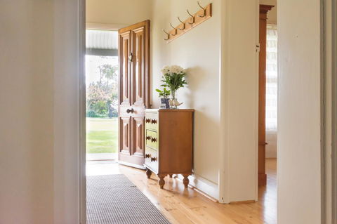 20 Hill Avenue Bed & Breakfast - Hobart Tourism 5