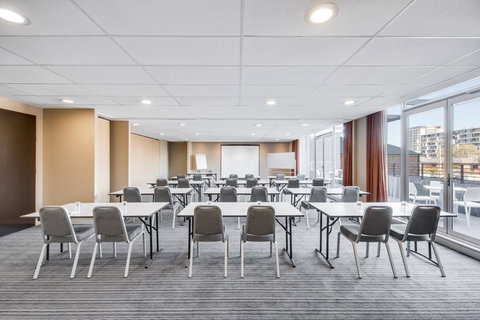 Adina Apartment Hotel Wollongong - Tourism TAS 27