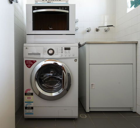 Aurora Holiday Apartment @West Beach - Hobart Tourism 25
