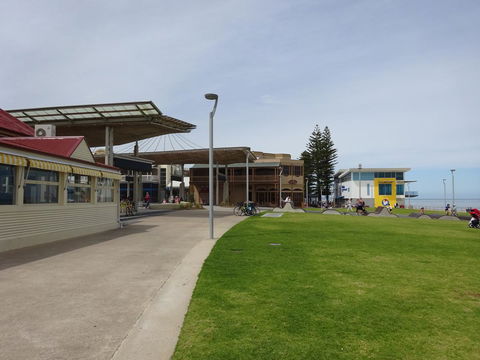 Aurora Holiday Apartment @West Beach - Hobart Tourism 33