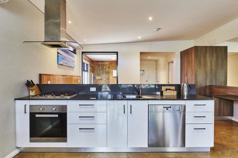 Eight Willows Retreat - Tourism TAS 7